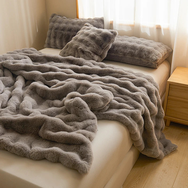 Rabbit Faux Fur Blanket - Ultra Soft Plush Wave Texture
