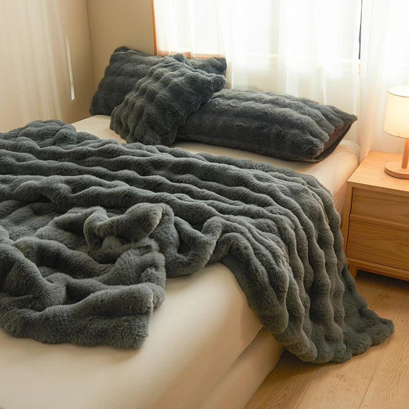 Rabbit Faux Fur Blanket - Ultra Soft Plush Wave Texture