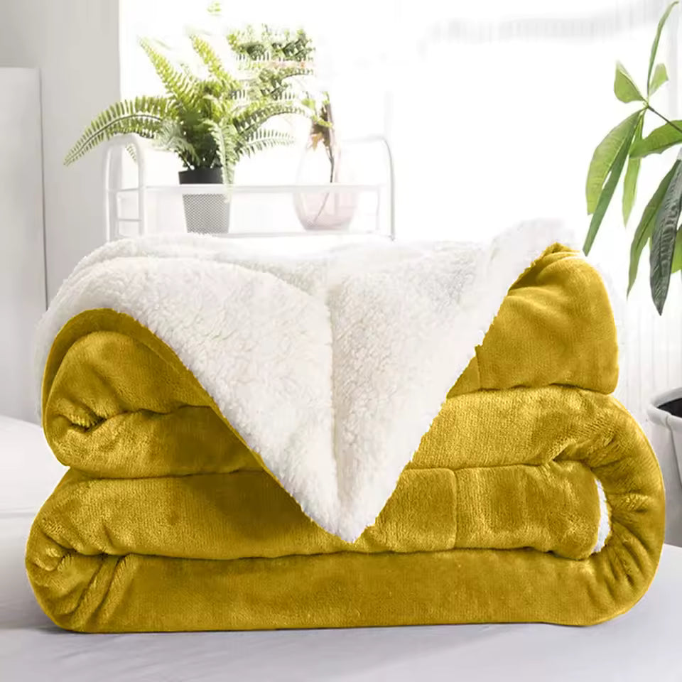Soft Sherpa Blanket - Warm Throw Blanket for Bed, Couch & Sofa